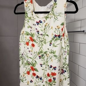 Rose&Olive Ivory Floral Sleeveless Blouse